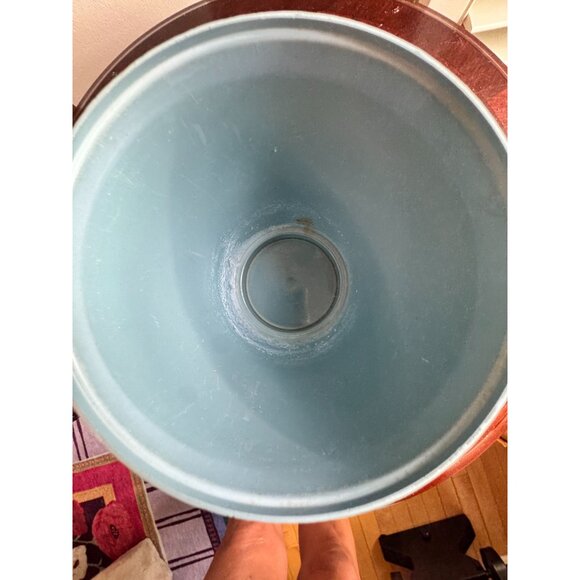 Dialene Better-Maid England Plastic Blue & Ivory Planter With Raised Design 5" V - Picture 3 of 15